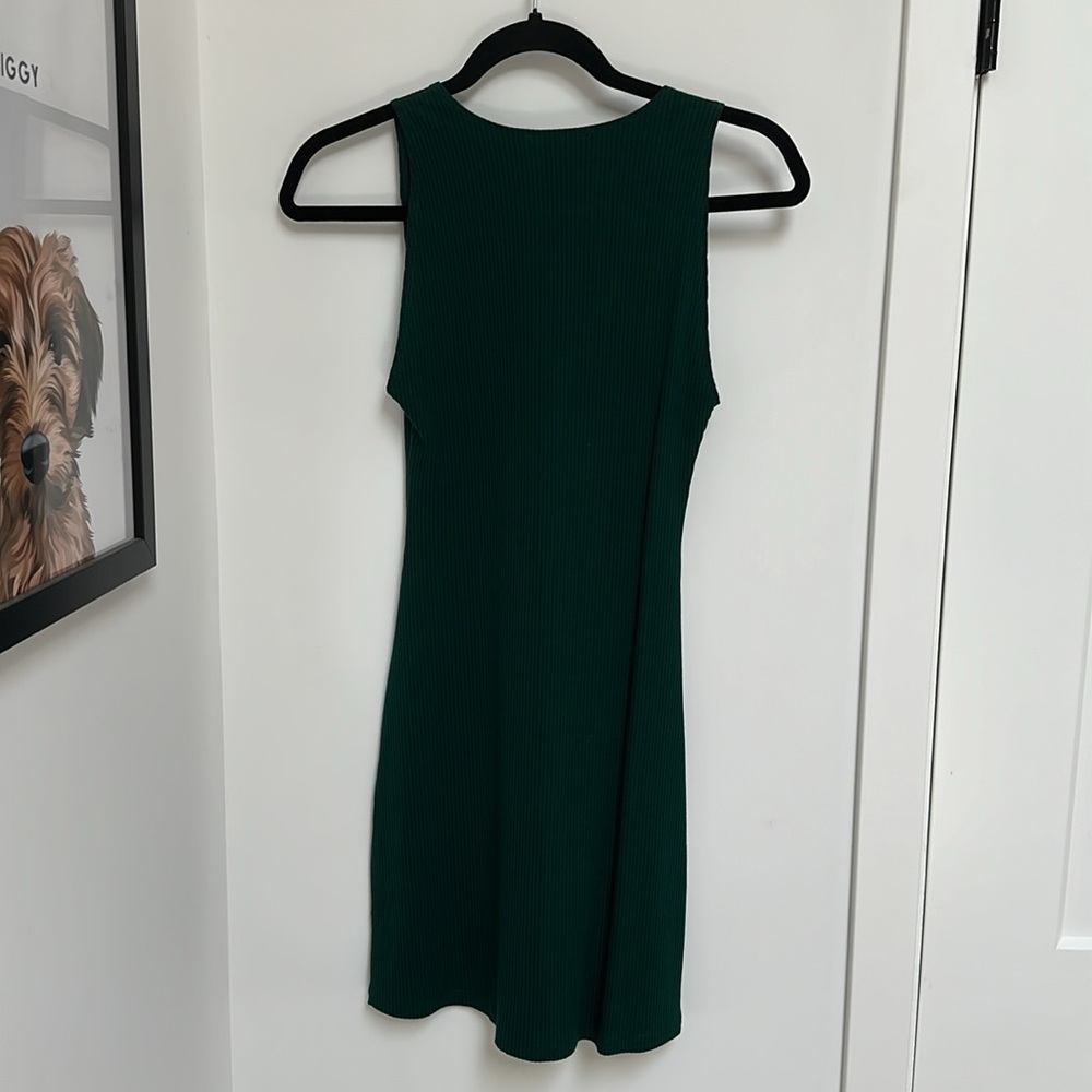 Reformation emerald green ribbed mini dress - Picture 2 of 7